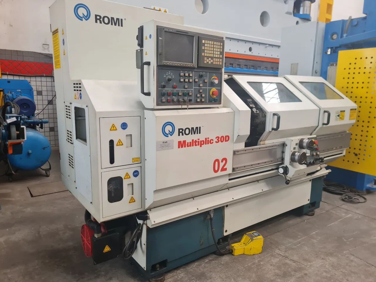  MAQUINAS OPERATRIZES A VENDA  