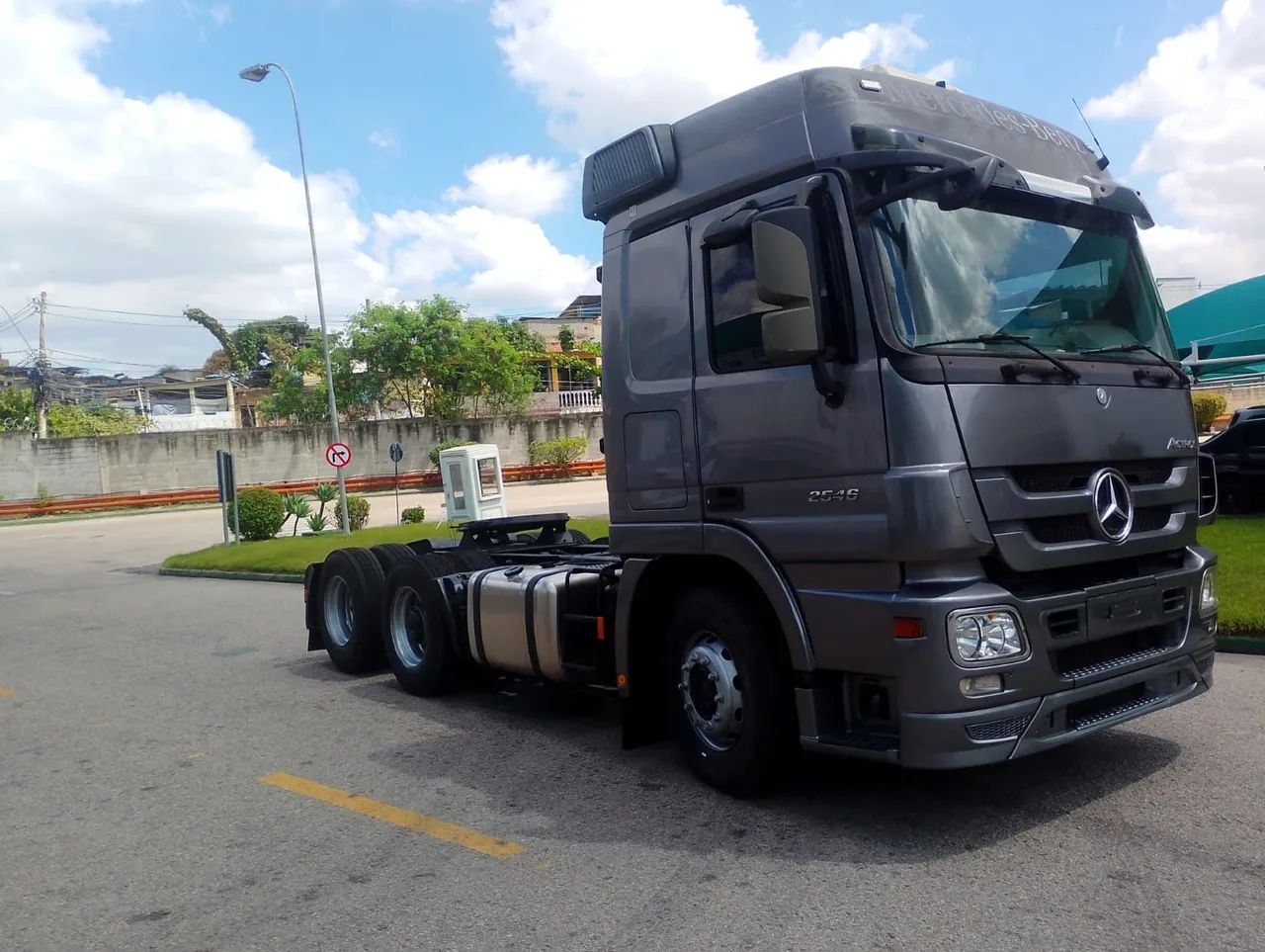 Caminhão Mercedes Actros 2546 LS - Foto 2