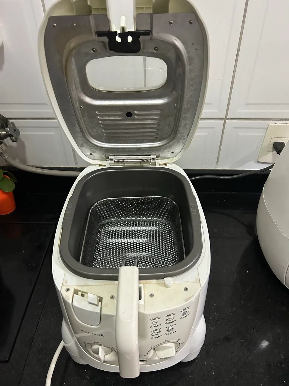 Fritadeira elétrica - 1.5l óleo - Best Fryer - 1.500 W - Foto 2
