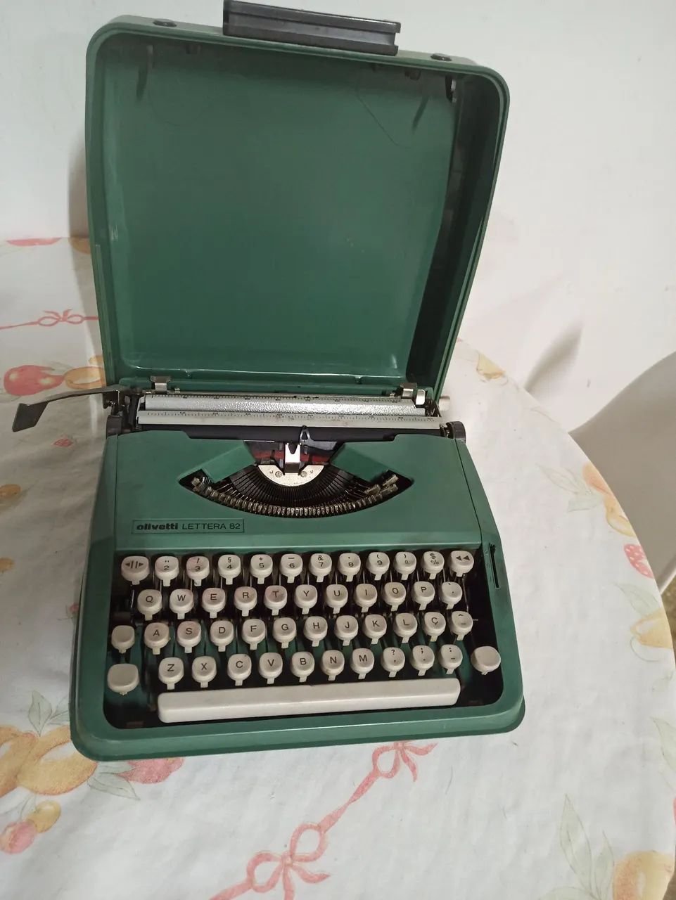 Máquina de datilografia antiguidade  - Foto 2