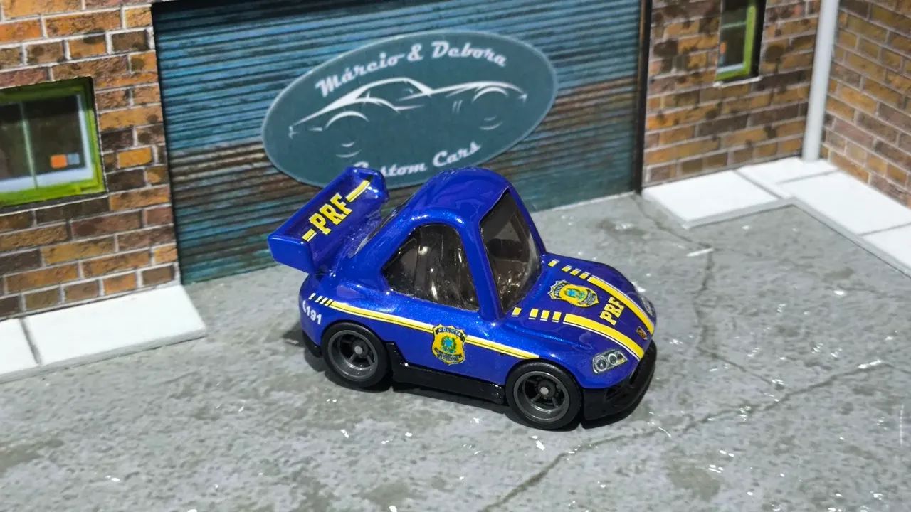 Hot Wheels Toyota Supra Tooned -  Custom - PRF