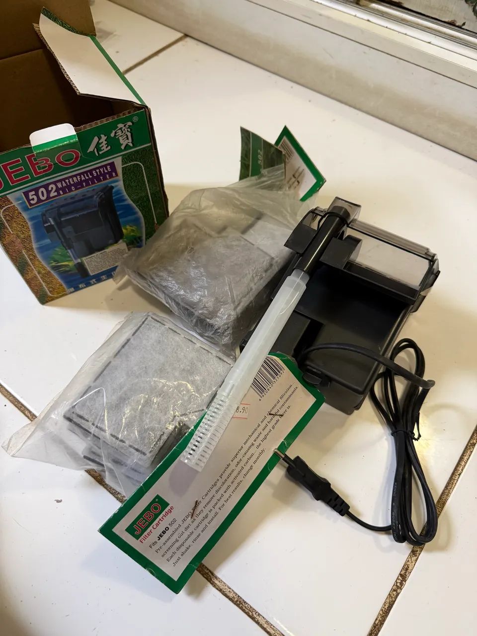 Jebo 502 - 450L/H + 8 Refils - Nunca usado 