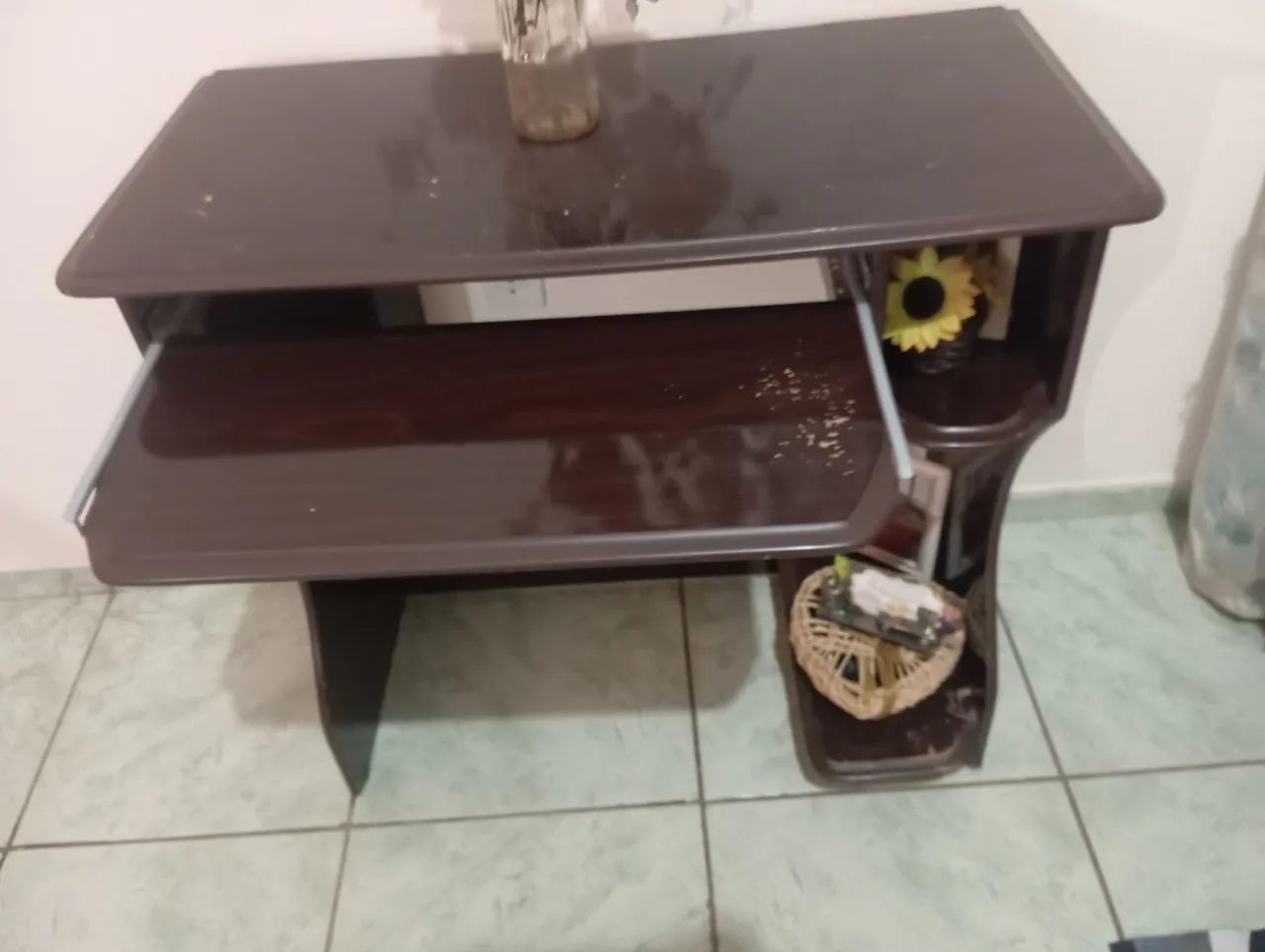 Mesa de Escritório em Madeira, Usada