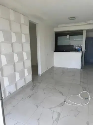 Aluga apartamento no Cond. Chácaras Jatobá R$ 3.800,00 (Incluso condomínio e IPTU)