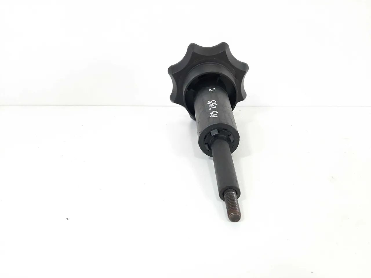 Suporte Estepe Audi Volkswagen A3 A4 Passat Cód. 8lo 803 899