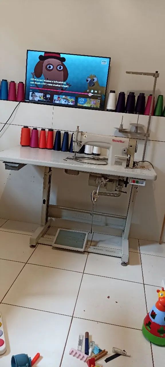 Máquina de Costura Industrial Sunsir