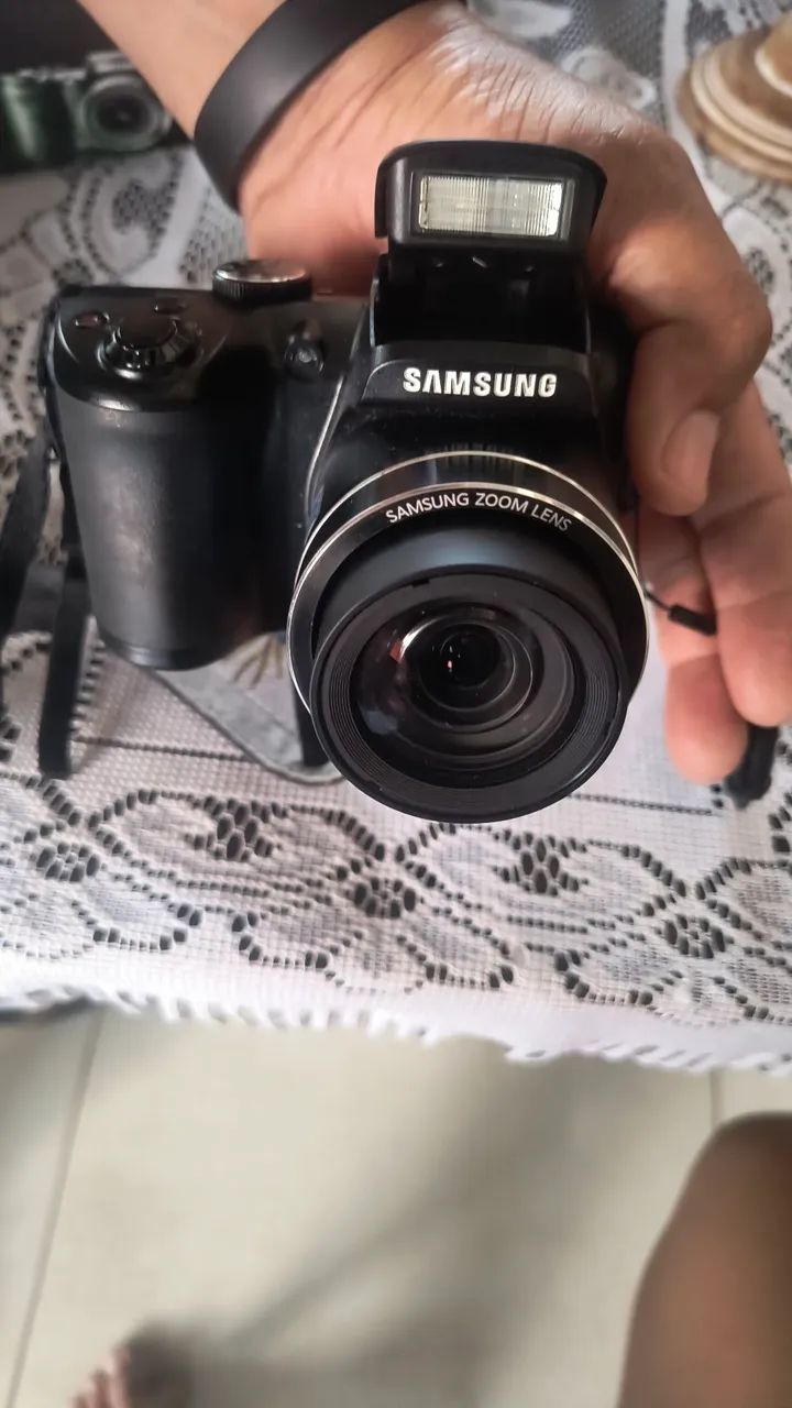 Câmera Samsung wb100 - Foto 3