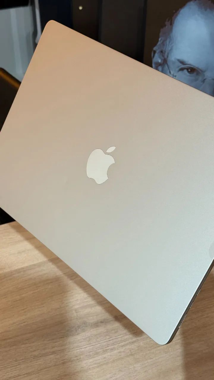 MacBook Air M2 2023 256GB 15 Polegadas - Loja física! Com 90 dias