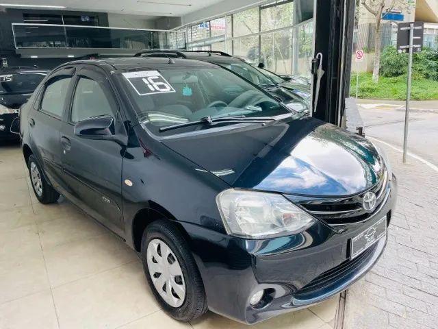 Toyota Etios Sedan X 1.5 (Flex) 2016