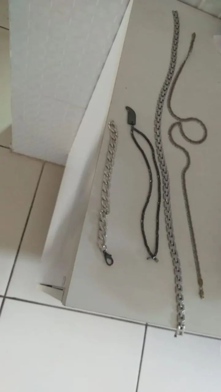 Vendo umas peças por 100 reais ou troco em um violão  - Foto 4