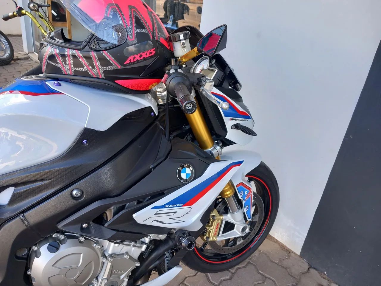 Moto