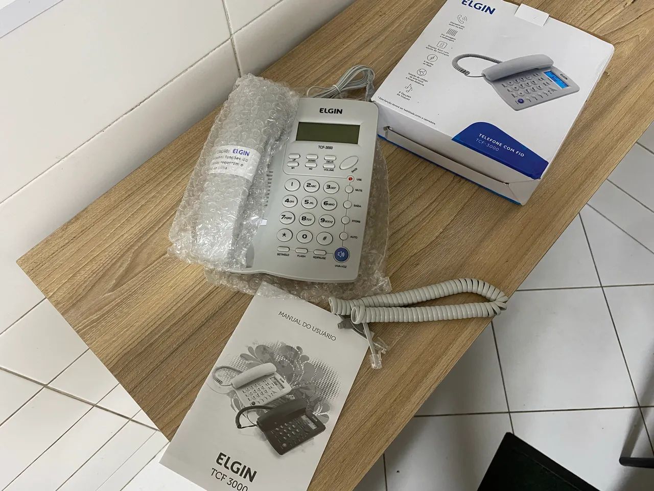 Telefone com fio Elgin TCF-3000