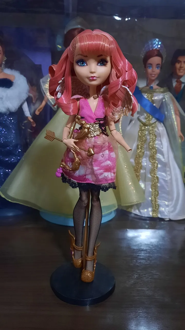 Boneca Ever After High - C.A. Cupid Wave 1