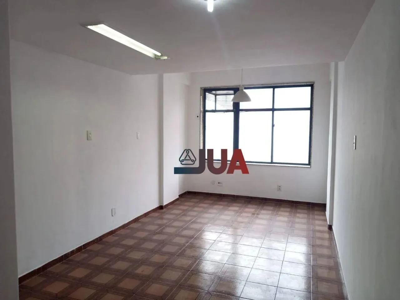 Sala para alugar, 28 m² por R$ 1.700,01/mês - Centro - Duque de Caxias/RJ