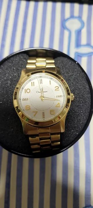 Relógio de pulso dourado  Champion g