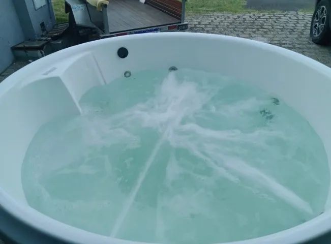 Banheira de hidromassagem 
