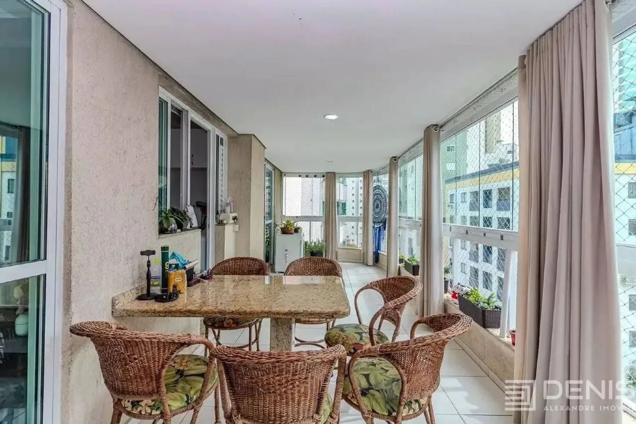 Apto - Mobiliado - 1 Suíte + 2 Demi-Suítes - 108 m² - Balneário Camboríu/SC - Foto 2