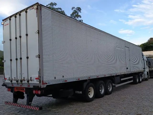 Carreta Fachini 30 paletes com pneus  - Foto 5