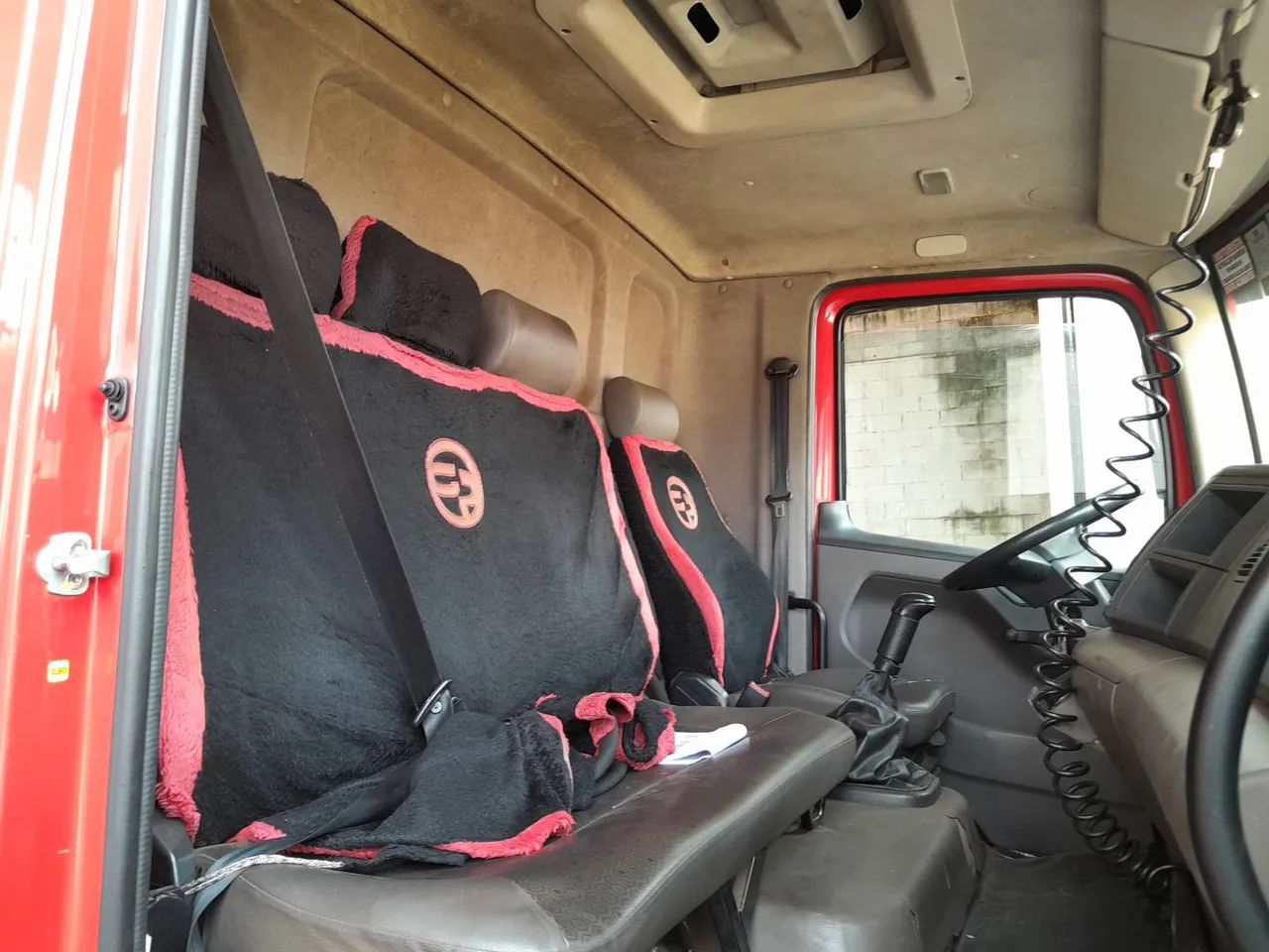 Volkswagen 15.190 E Constellation 2p (diesel)(E5) 2018/2019 Vamos Seminovos GOIANIA - Foto 9