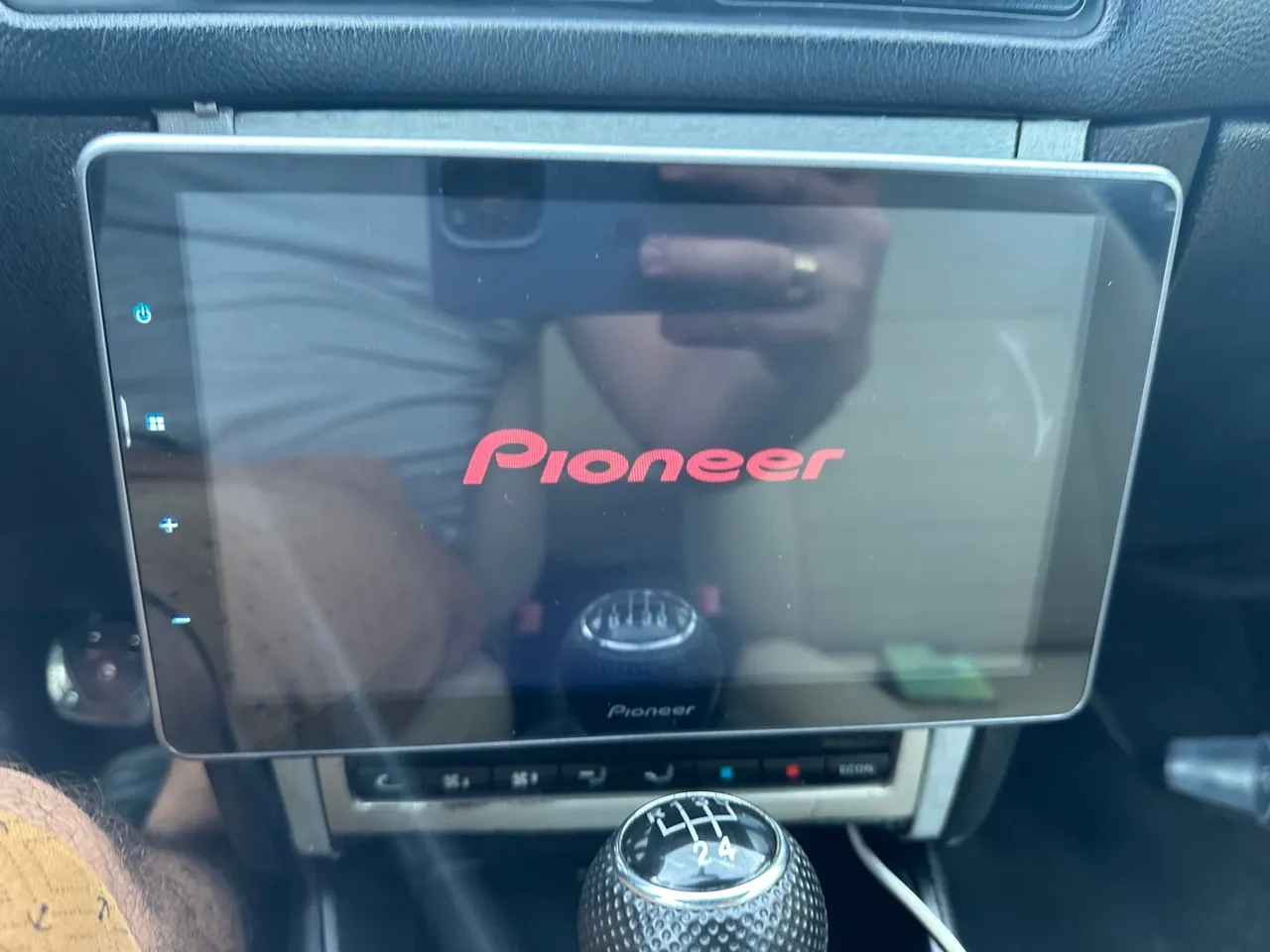 Central multimídia Pioneer para carro