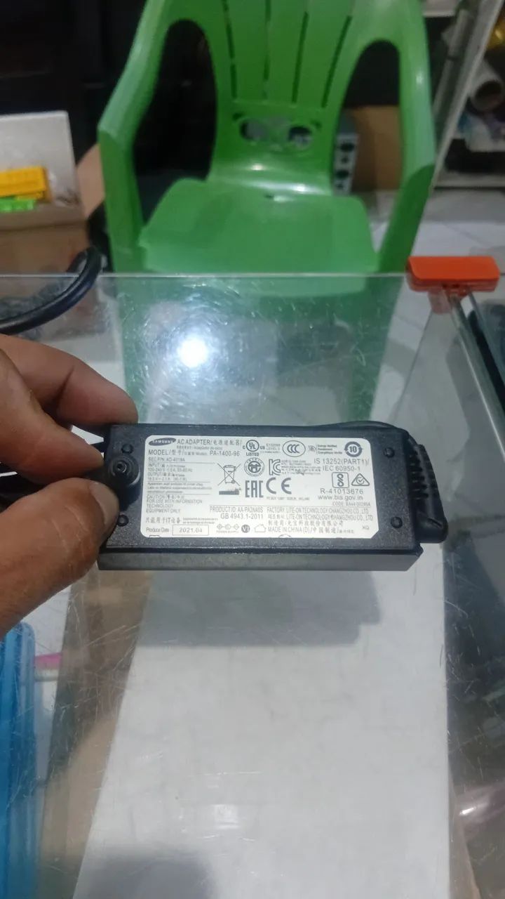 CARREGADOR PINO AGULHA NOTEBOOK SAMSUNG