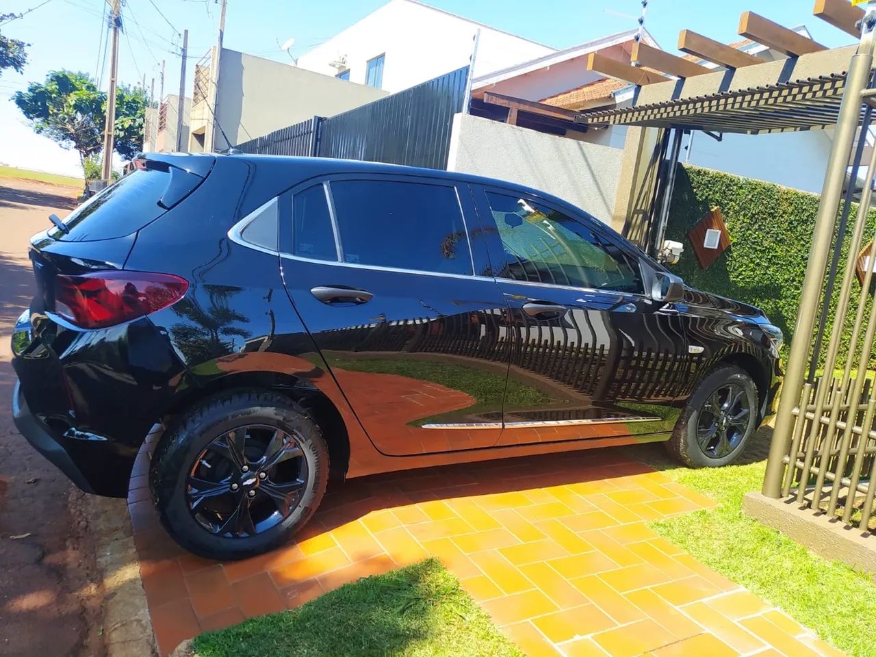 Onix HATCH LT 1.0 Turbo Automático  - Foto 4