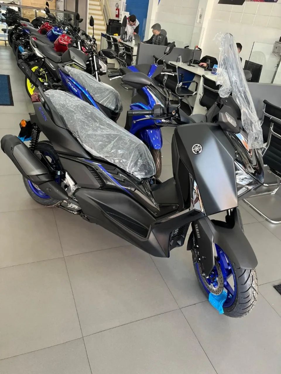 XMAX 300 2026 - 0KM - BRH