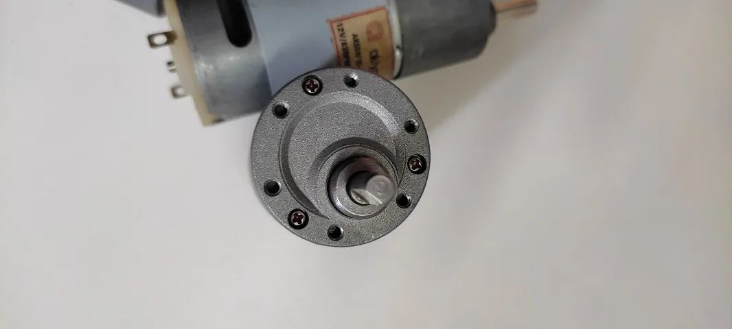 Motor DC 12V com redução - Foto 2