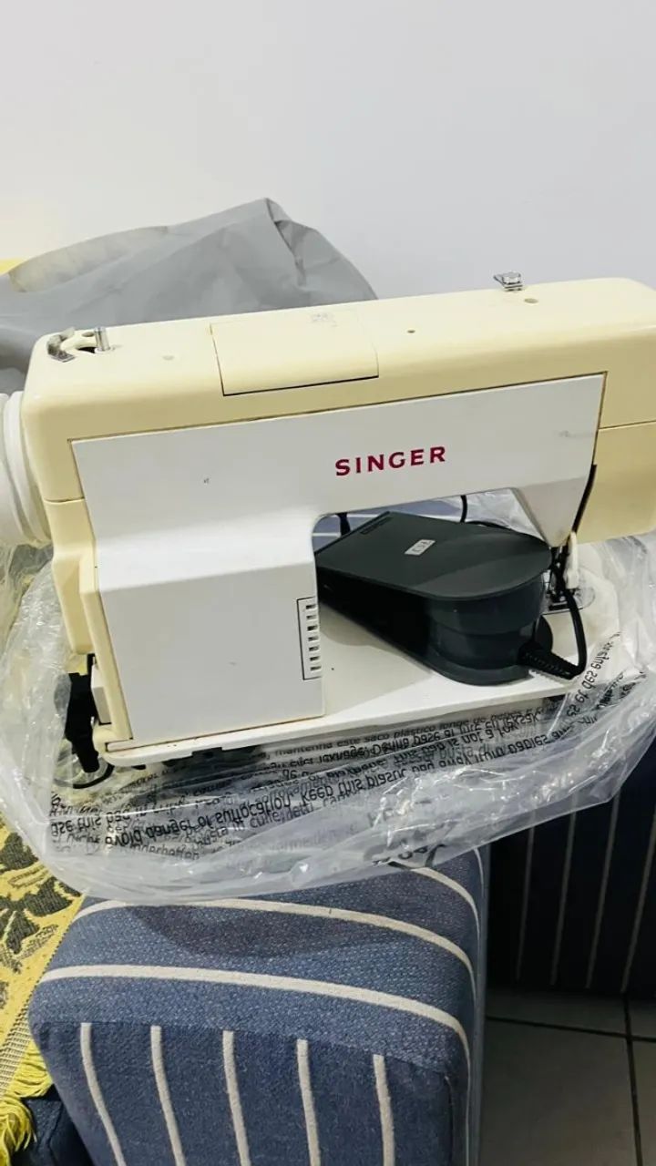 MÁQUINA DE COSTURA SINGER FACILITA 43  - Foto 4