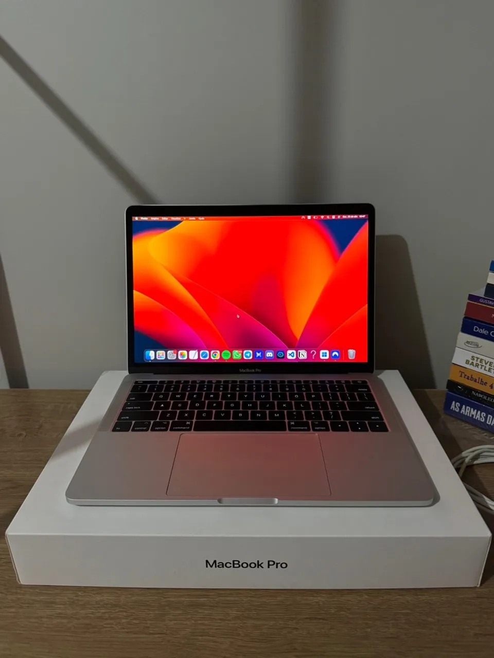 Amazon.co.jp: 【整備済み品】Apple MacBook Pro 2017