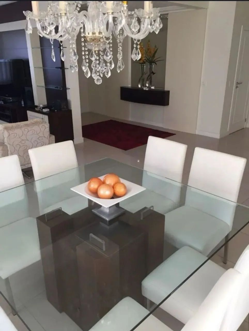 High-end glass dining table - excellent condition64209946960897120