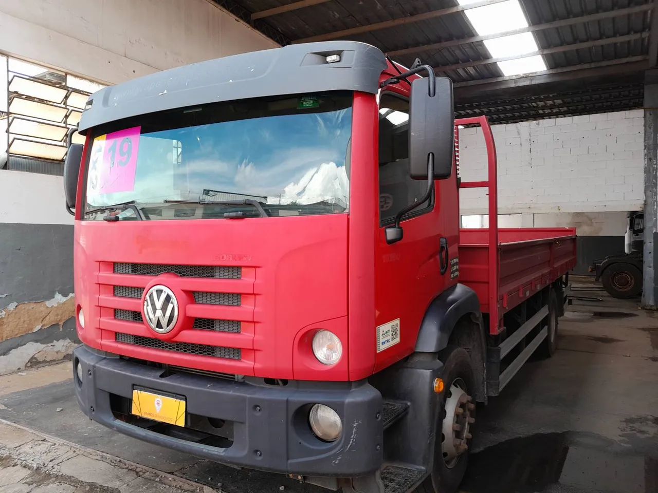 Volkswagen 15.190 E Constellation 2p (diesel)(E5) 2018/2019 Vamos Seminovos GOIANIA - Foto 3
