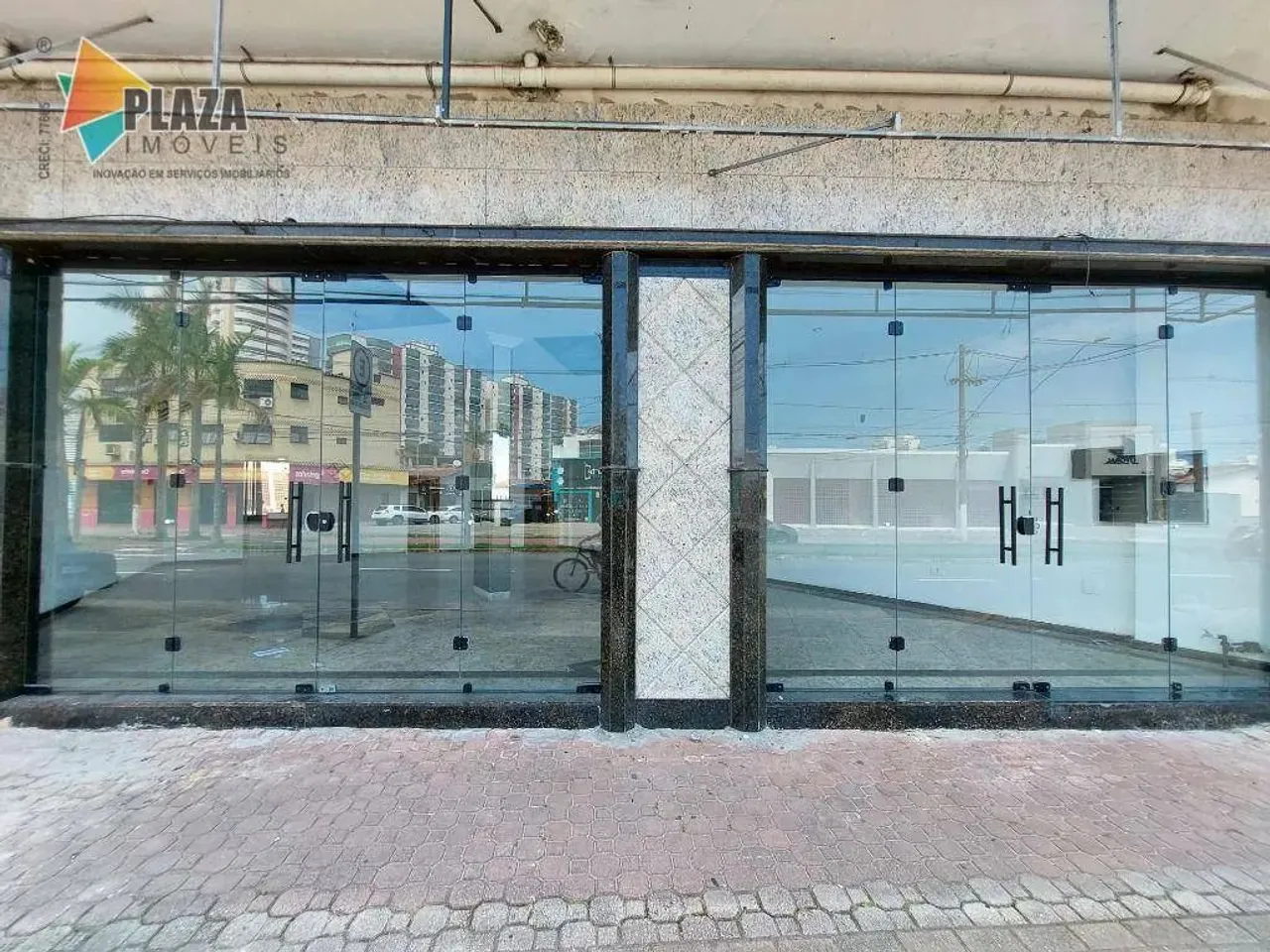 Loja na Ocian, Praia Grande-SP para locação R$ 5.000,00 p/mês