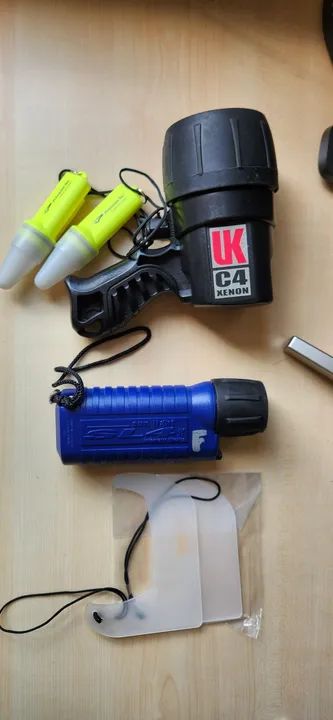 "Doação"- Lanternas de mergulho