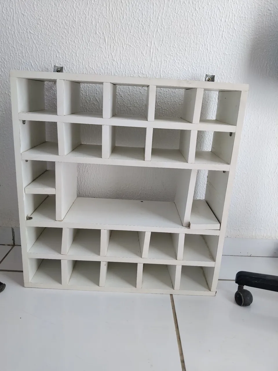 Prateleira de Parede Branca para Organização