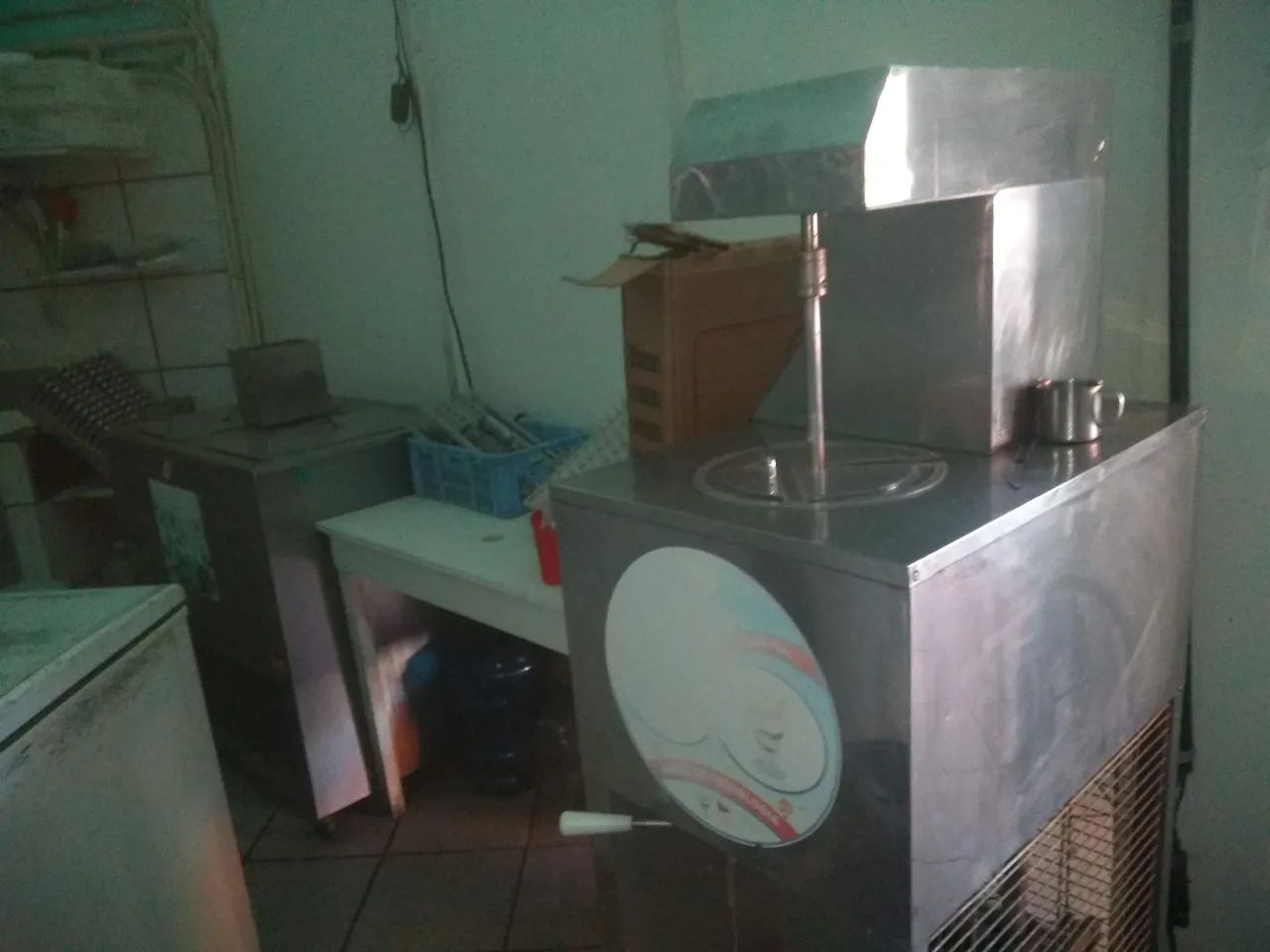 Freezer Horizontal para Sorvetes e Picolés - Foto 4