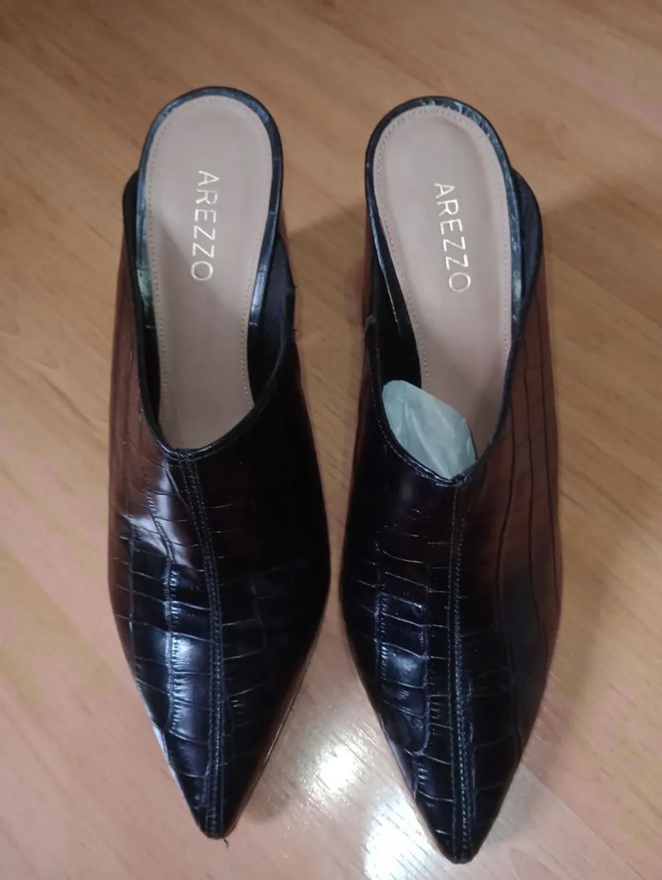 Sapato em couro estilo Mule Arezzo  - Foto 2