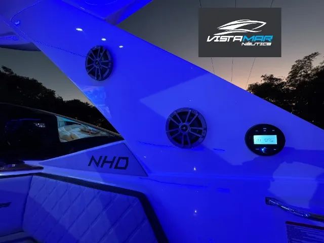 Lancha NHD 325 pés (34 pés) com parelha popa  - Foto 5