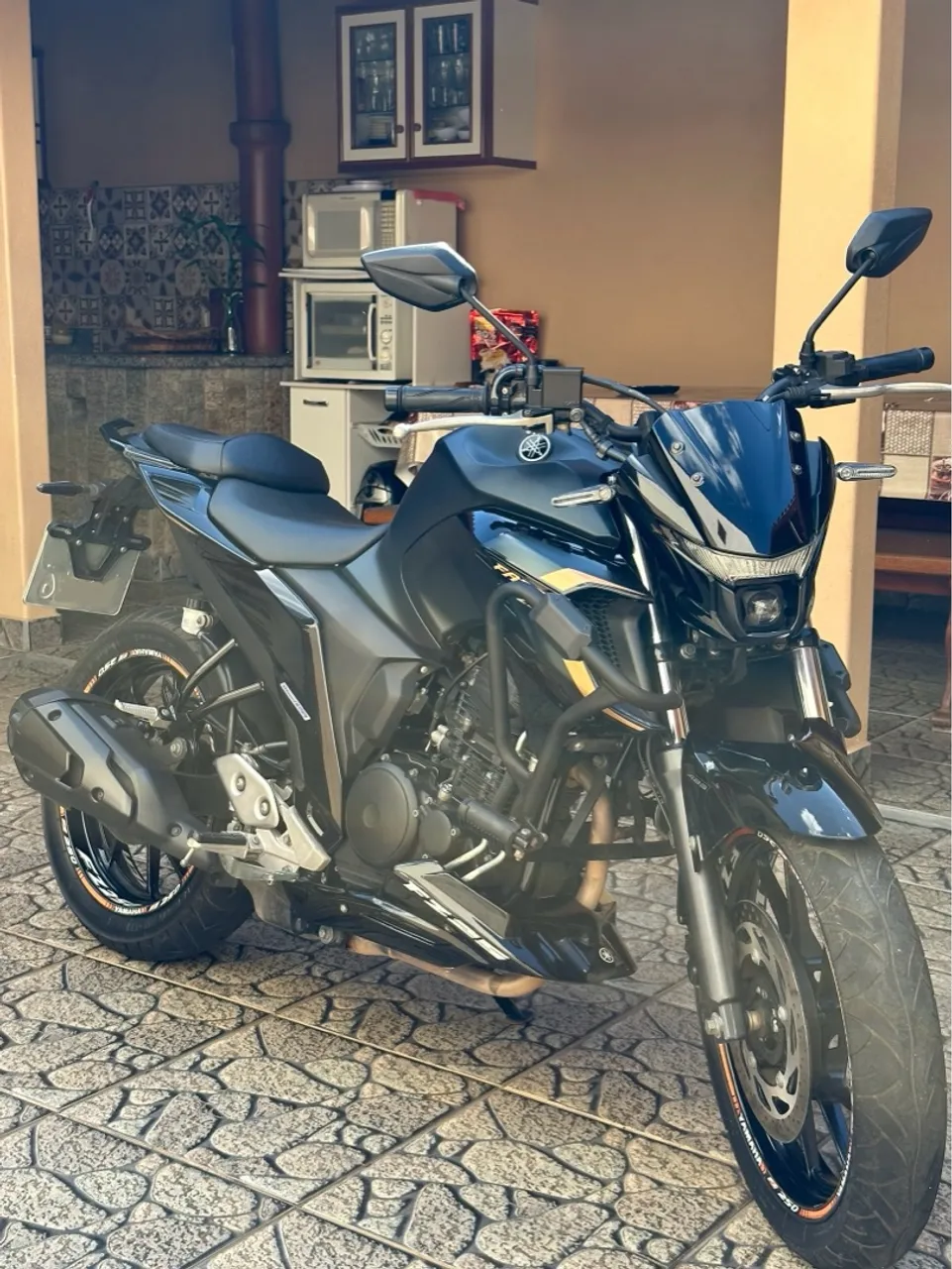 Fz25 2024