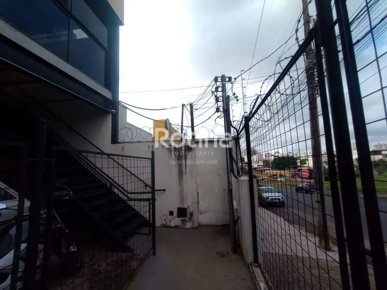 Sala para alugar, Tibery - Uberlândia/MG - Rotina Imobiliária - Foto 2