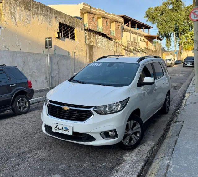 Chevrolet Spin 1.8 Premier Automática Branca + 7 Lugares Ano 2024 - Foto 3