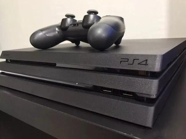Ps4 Pró  Vendo ou Troco - Foto 3