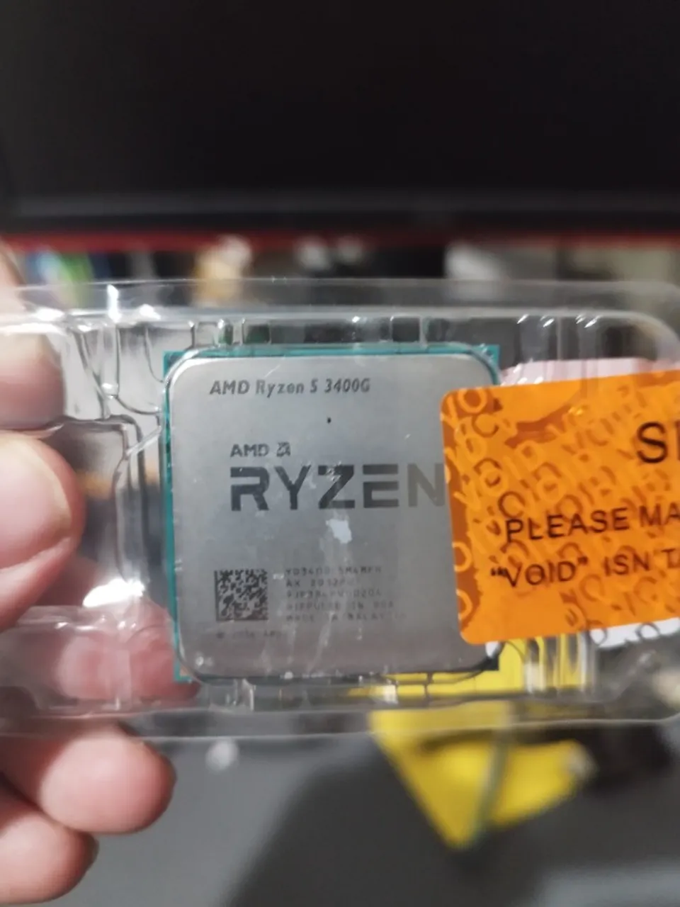 AMD Ryzen 5 3400g