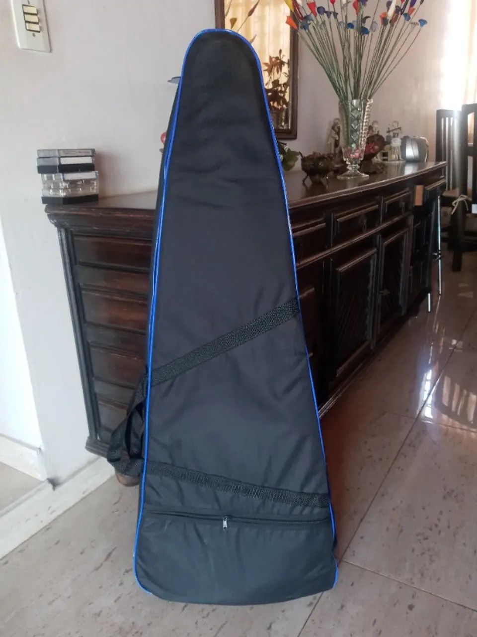 Capa Bag Case para guitarra - acolchoada - mochila - mãos 