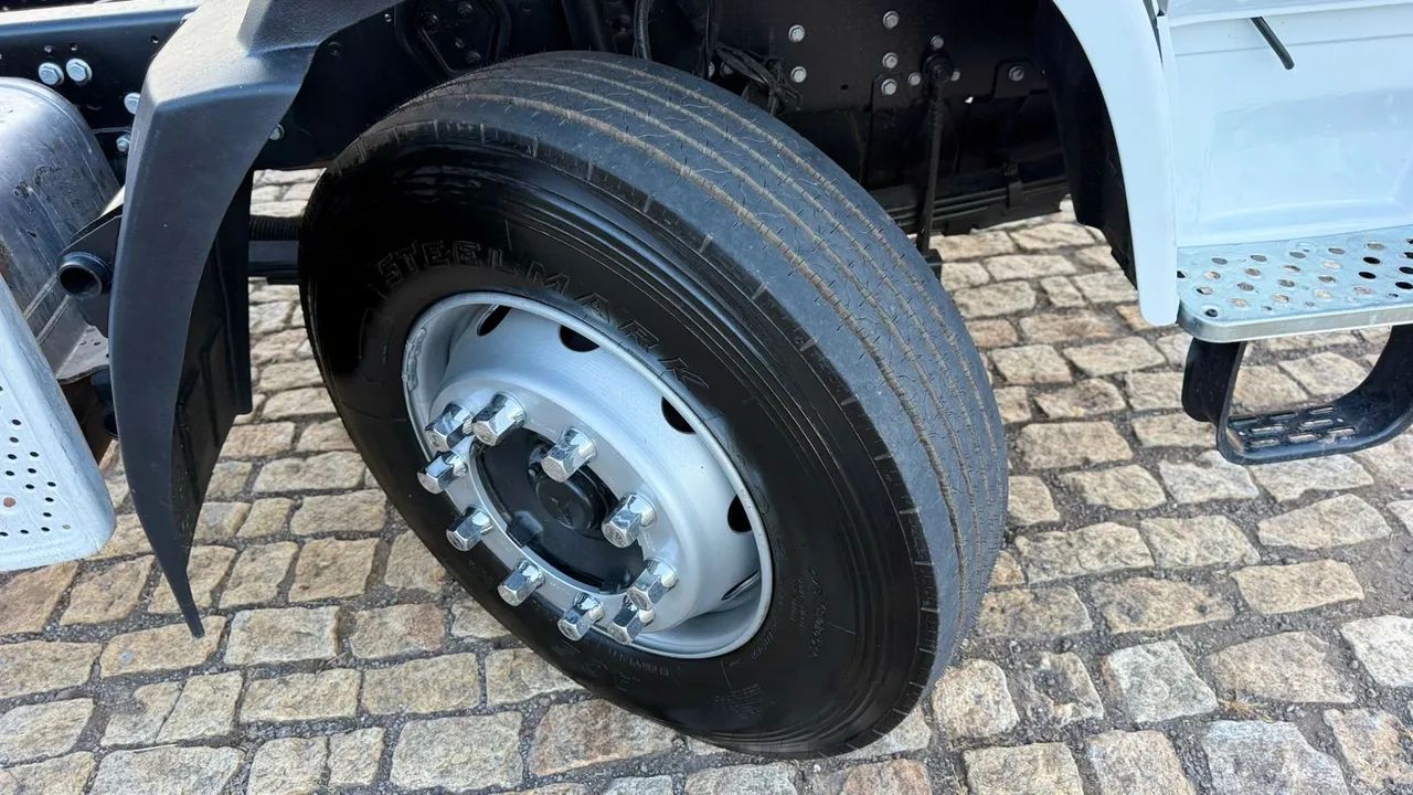 CAMINHÃO MB ATRON 1719 2014 UNICO DONO  - Foto 8