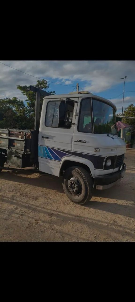 Caminhão 608- 3/4  - Foto 4