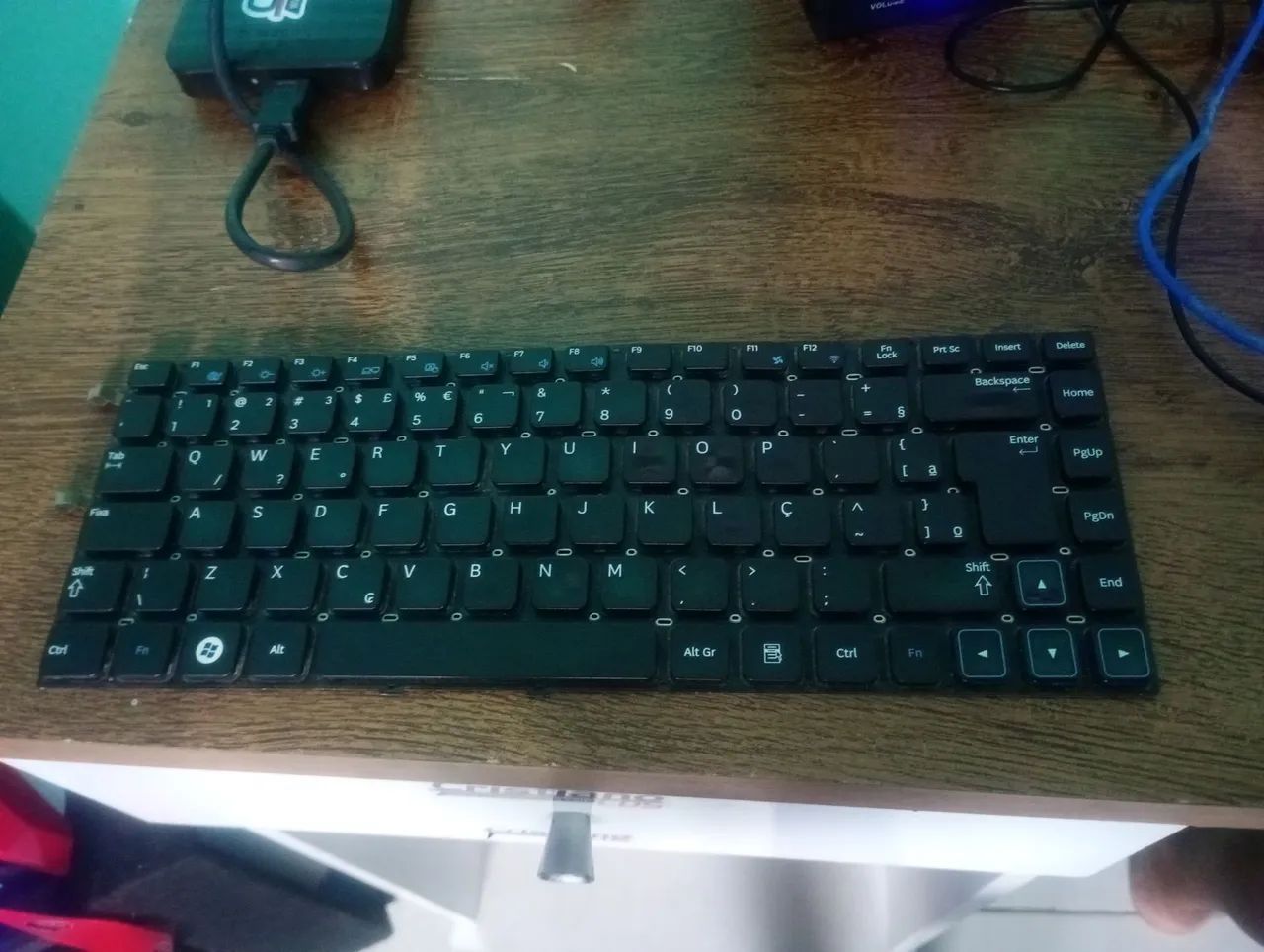Teclado novo notebook Samsung leia informações sobre  - Foto 3