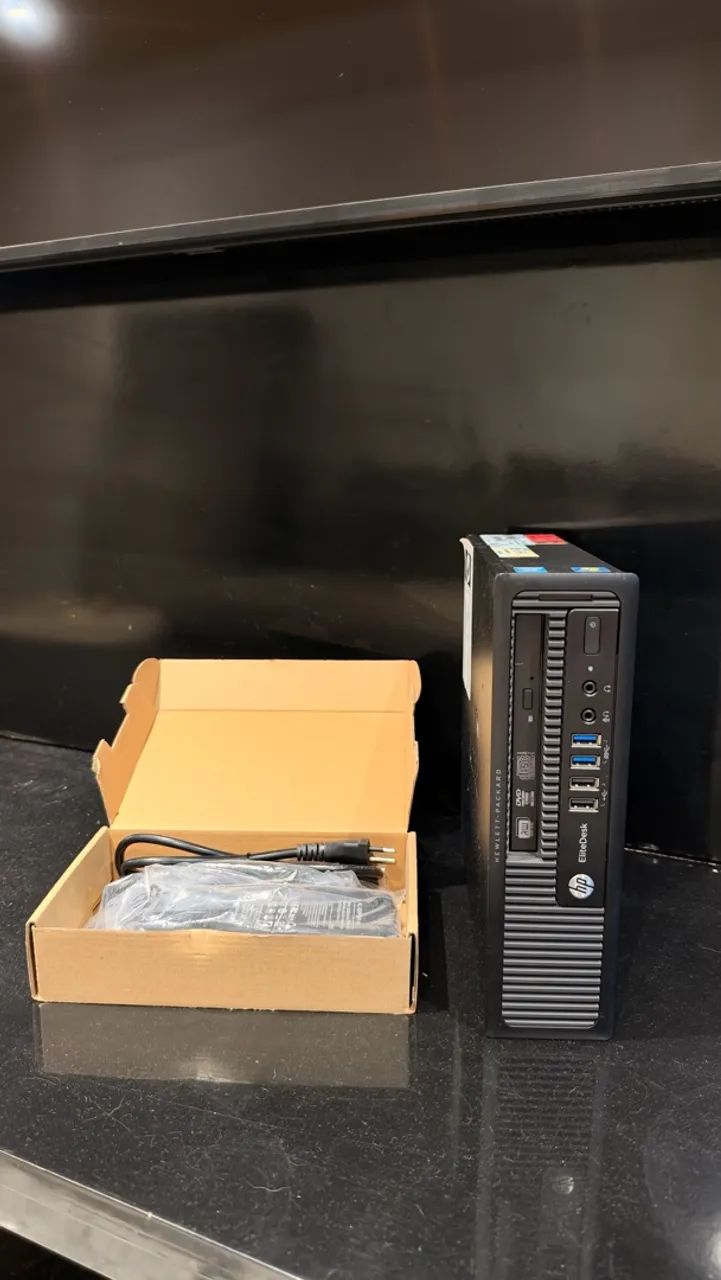 MINI HP - COMPACTO E RÁPIDO i5 8GB 240GB WIFI