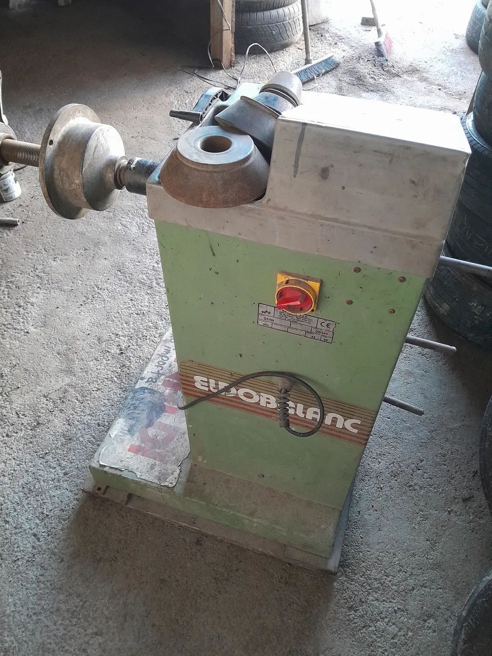 Balanceadora de Pneus  - Foto 3
