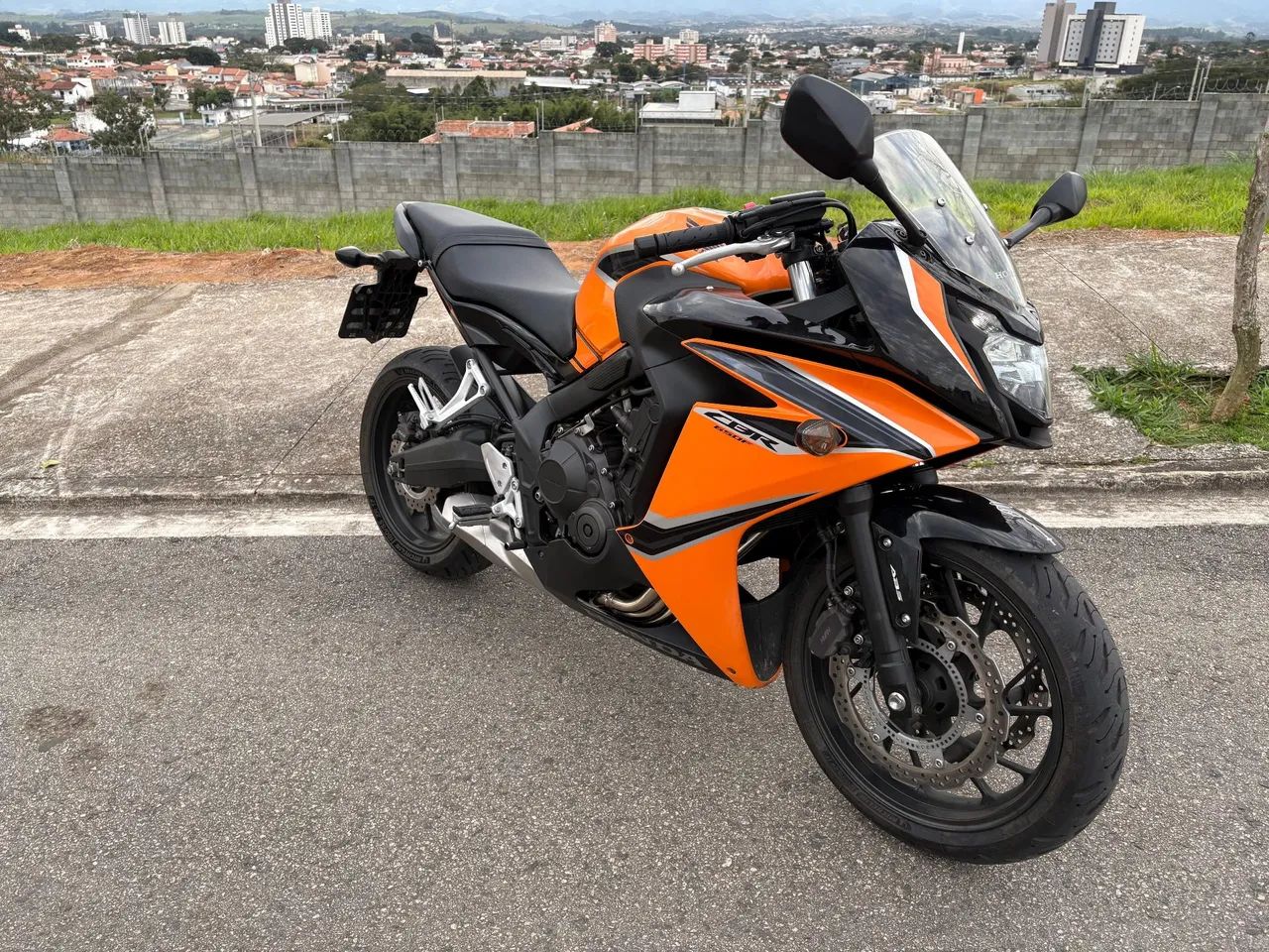 CBR 650F 2019 - Foto 3